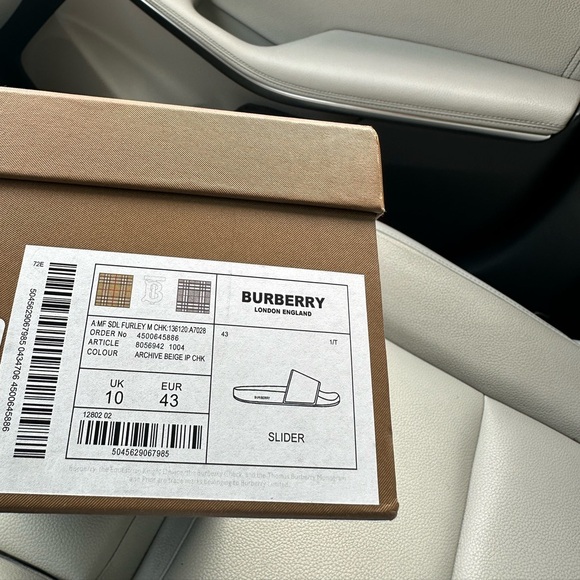 Burberry Check Slide - Picture 6 of 8